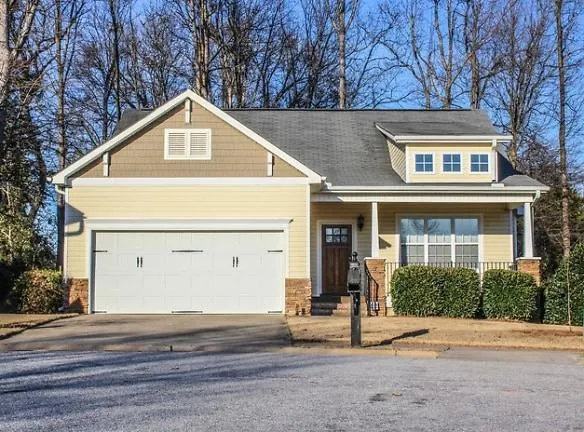 111 Ragon Ln - Greenville, SC 29609 - Home For Rent