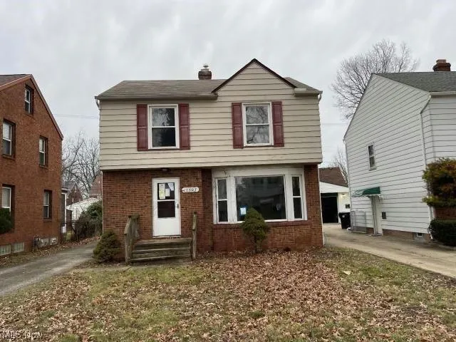 17507 INVERMERE AVE, Cleveland, OH 44128 Single Family Residence For Sale  MLS# 5014054