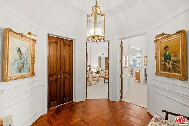 10114 Empyrean 302, Los Angeles CA 90067 for Sale