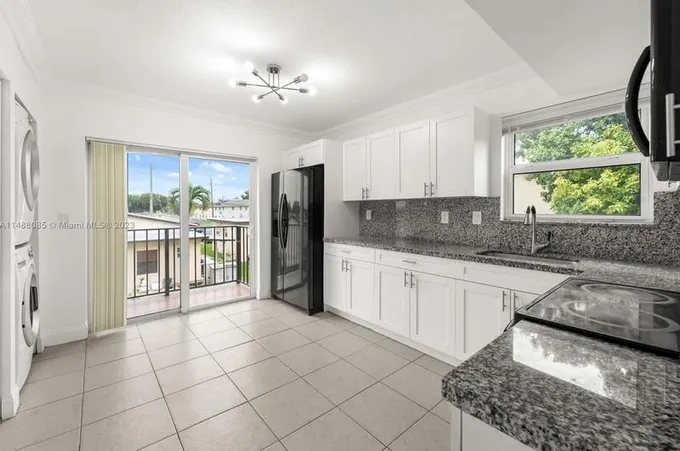 10815 SW 4th St #12, Sweetwater, FL 33174 - MLS A11488085 for Sale