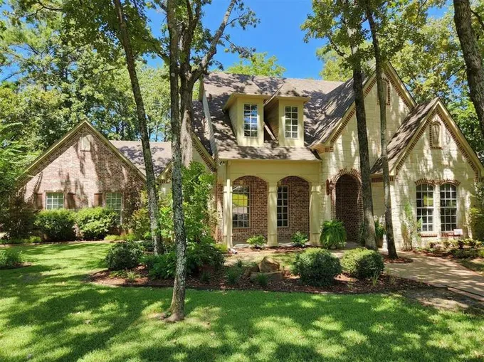 1940 Stonehill Dr, Tyler, TX 75703 for Sale