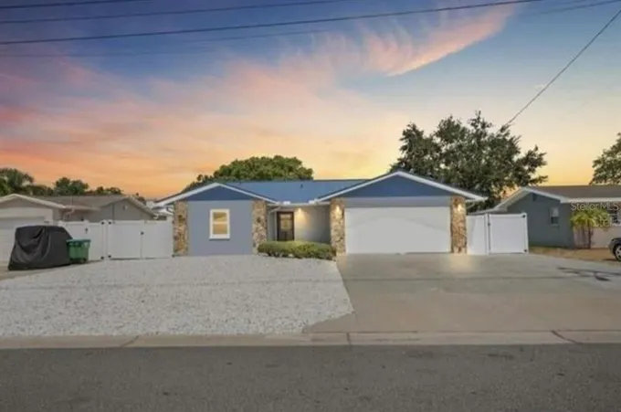 35 Citrus Drive, Palm Harbor, FL 34684 for Sale