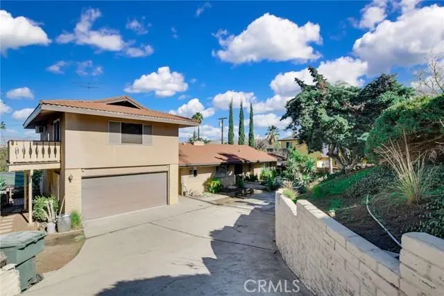 2975 Rockhill, Riverside CA 92506 for Sale