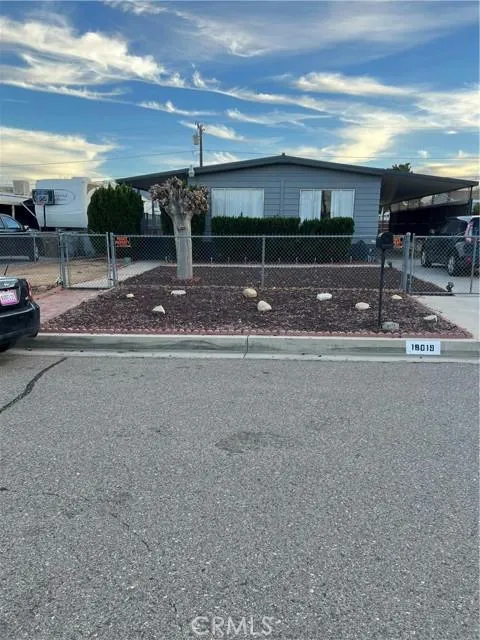 19019 LINDSAY ST, Hesperia, CA 92345 Single Family Residence For Sale  MLS# IV24024620