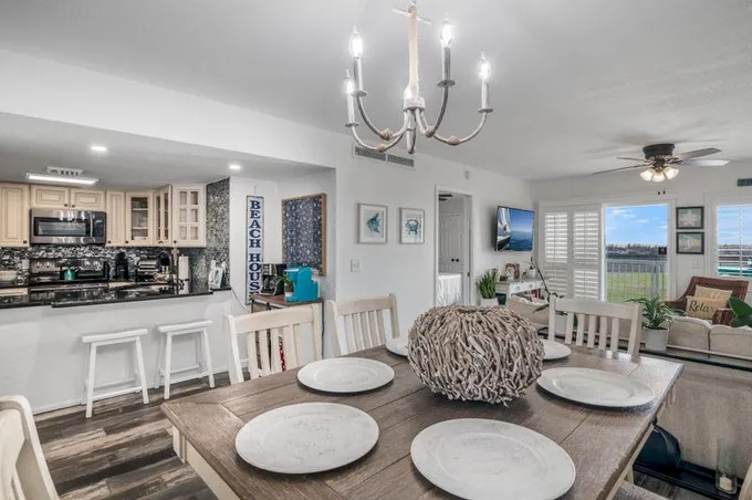 510 Gulf Shore Drive, Unit 121, Destin, FL 32541 for Sale