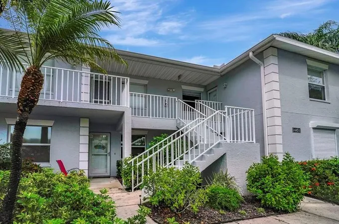 14451 Lakewood Trace Ct #204, Fort Myers, FL 33919 - MLS A4585907 for Sale