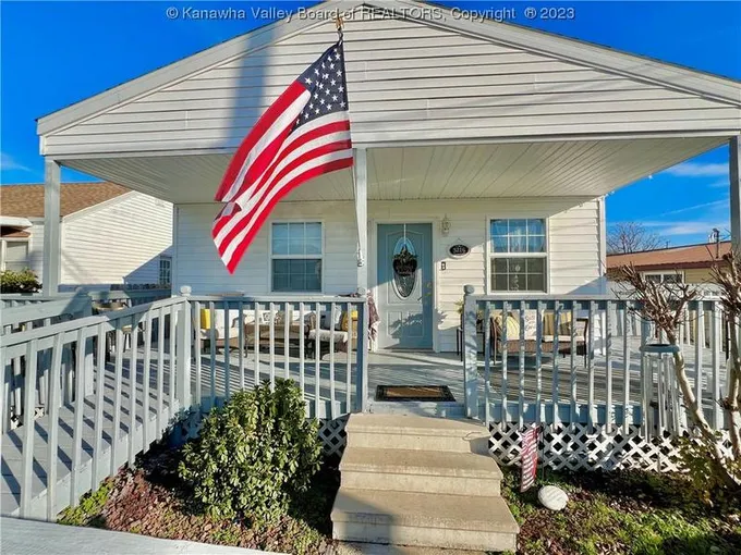3216 HOWARD AVE, Point Pleasant, WV 25550 Single Family Residence For Sale  MLS# 269120