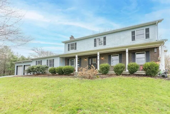 202 OVERLOOK RD, Lagrange, NY 12603  613342030 for Sale