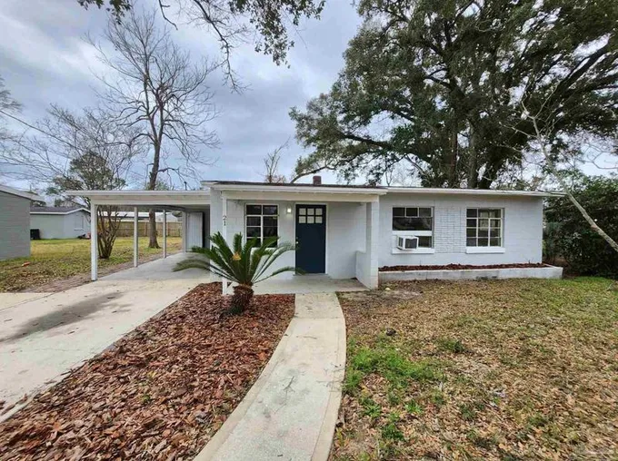 21 Norwood Dr, Pensacola, FL 32506 - MLS 640135 for Sale