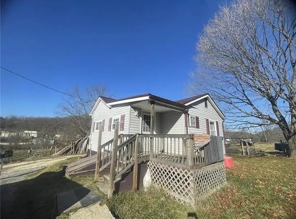 407 Mason St - Amsterdam, OH 43903 - Home For Rent