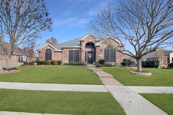 5144 Pond Spring Cir, Fairview, TX 75069 for Sale