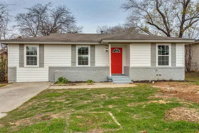 4233 CRENSHAW AVE, Fort Worth, TX 76105 Single Family Residence For Sale  MLS# 20503985