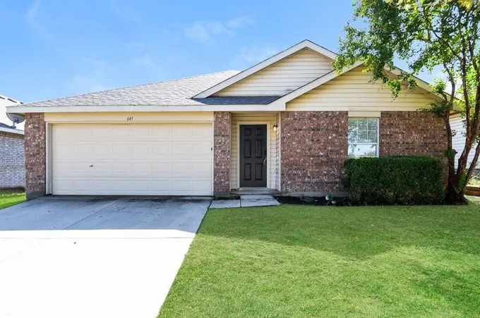 641 Rosario Ln, Fort Worth, TX 76052 - MLS 20466899 for Rent