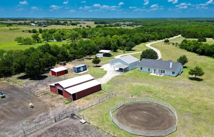 22476 County Road 850, Farmersville, TX 75442 for Sale