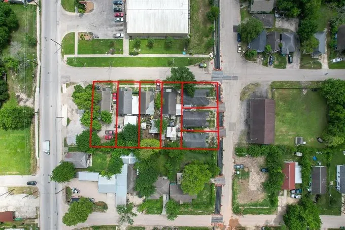 2409 Hailey St, Houston, TX 77026 for Sale