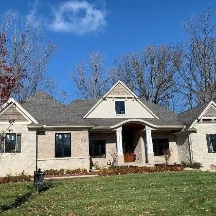52 Enclave Dr, Rochester Hills, MI 48306 - MLS 24002429 for Sale