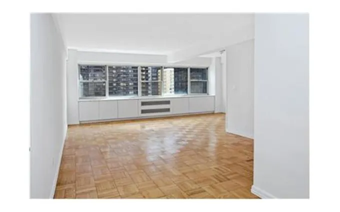 333 East 46th Street, Unit 10K for Sale