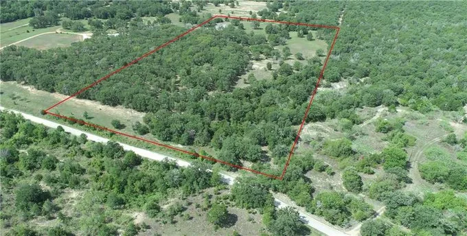 1127 County Road 234 Rd, Milano, TX 76556 for Sale