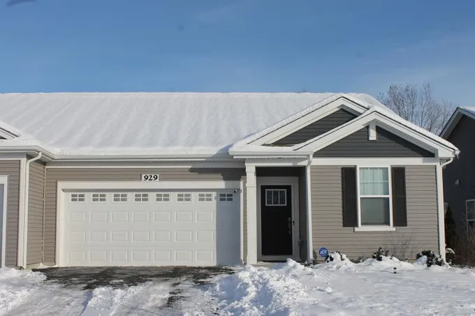 929 Fitzwilliam Way, North Aurora, IL 60542 for Sale
