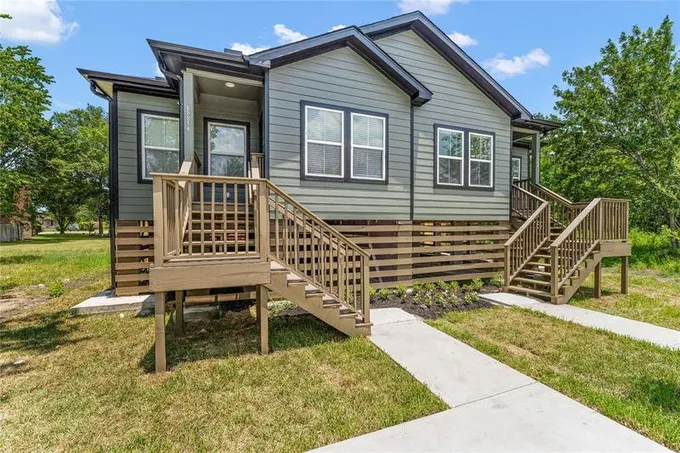 5210 Rue Street, Houston, TX 77033 for Sale