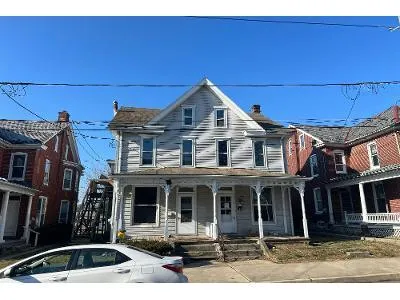E Park St for Sale