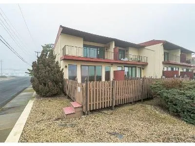 Empire Dr for Sale