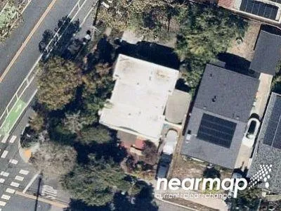 Beverly Pl for Sale