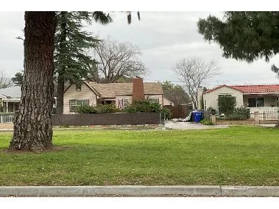 N Mountain View Ave for Sale