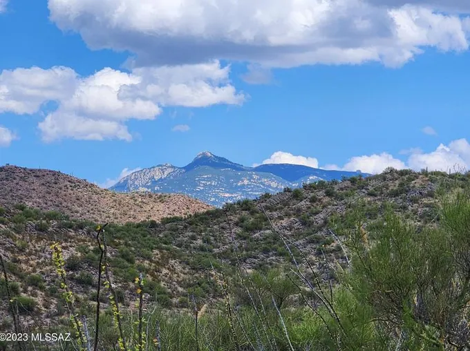 Tbd Colossal Cave Rd, Vail, AZ 85641 - MLS 22322091 for Sale