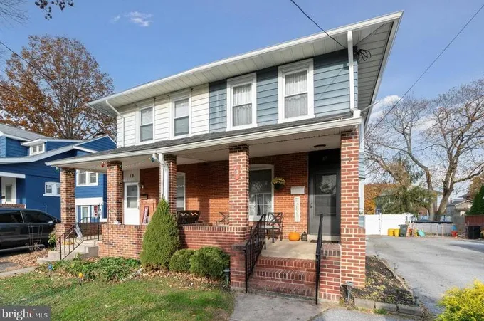 17 Myrtle Ave, Morton, PA 19070 - MLS PADE2059530 for Sale
