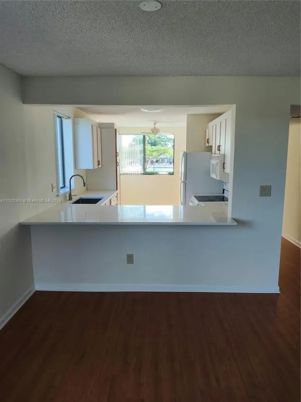10626 W CLAIRMONT CIR # 212, Tamarac, FL 33321 Condominium For Sale  MLS# A11503360