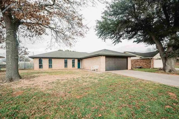 1403 Amherst Street, Burkburnett, TX 76354 for Sale