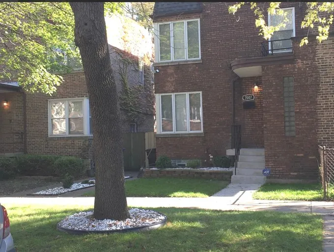7007 South Cornell Avenue, Unit 7007, Chicago, IL 60649 for Rent