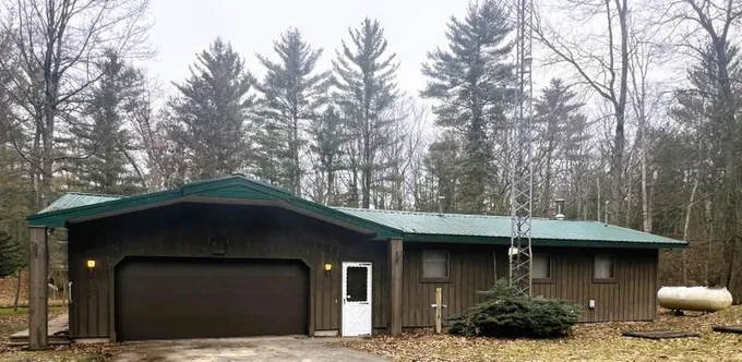 Baldwin, Lake County, MI Lakefront Property, Waterfront Property, House for sale Property ID: 418899993