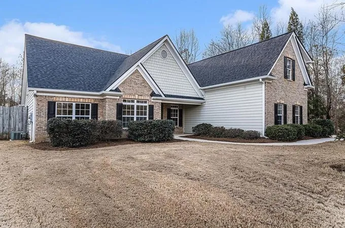 2060 Double Springs Pl, Monroe, GA 30656 - MLS 7273792 for Sale