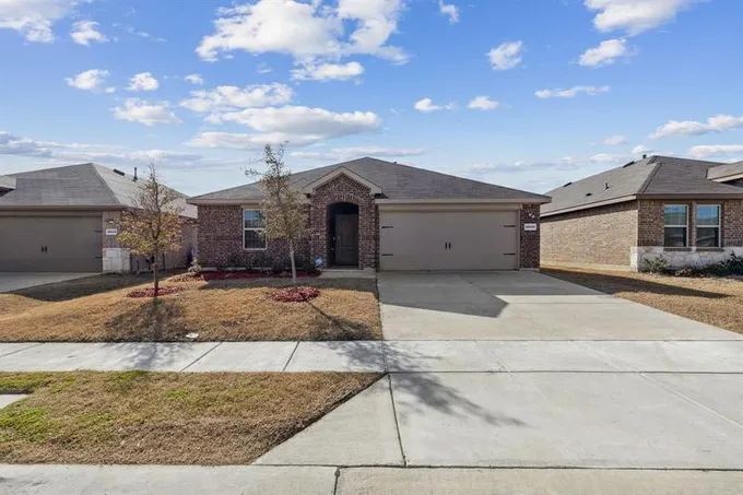 2940 Goodrich St, Royse City, TX 75189 for Sale