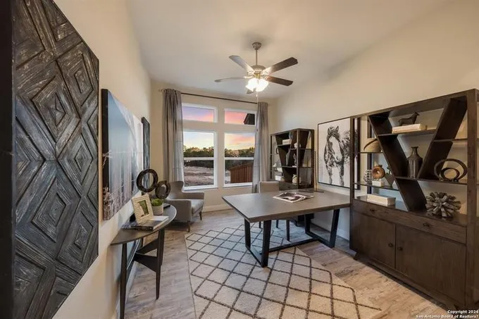 206 VAMANOS, Boerne, TX 78006 for Sale