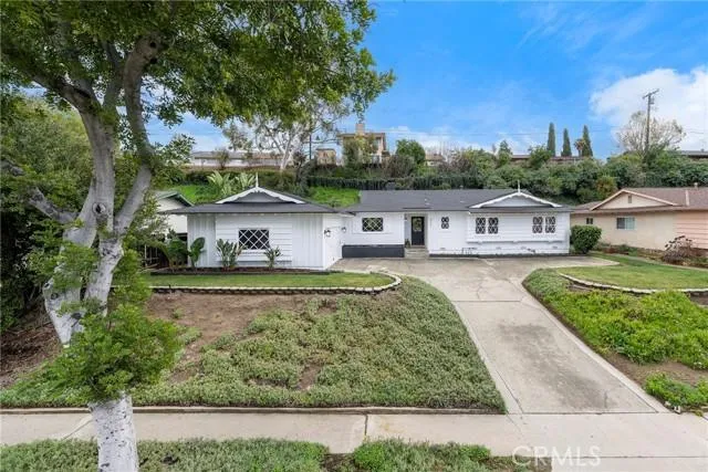 912 Adlena, Fullerton CA 92833 for Sale