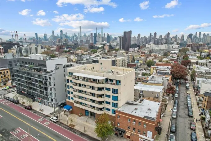 st Street, Unit 4C for Sale