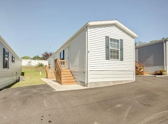 3 Coachlight Trailer Park - Glen Carbon, IL 62034 - Home For Rent