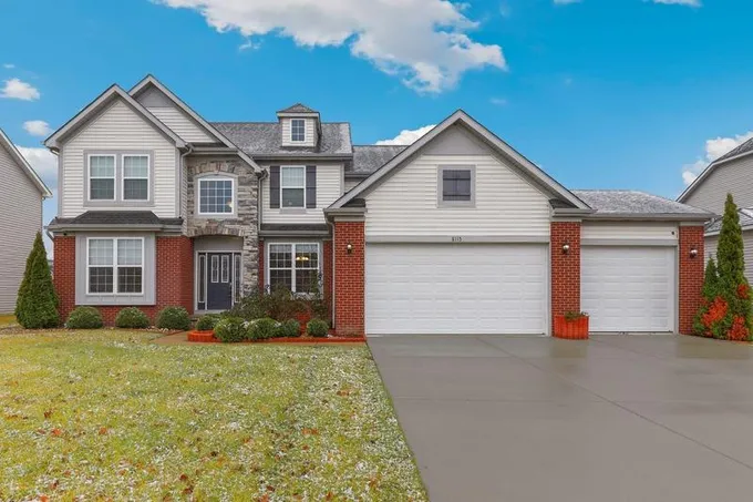 8115 West 101st Place, St. John, IN 46373 for Sale