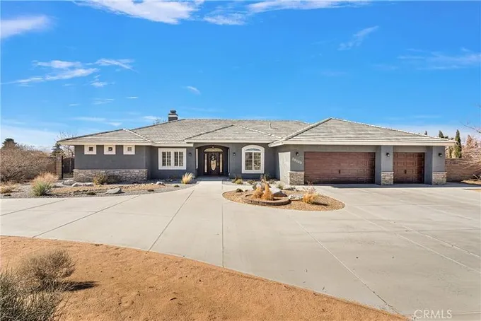 20120 Eyota, Apple Valley, CA 92308 for Sale