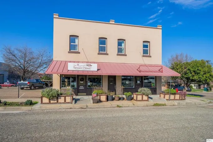 Red Bluff, Tehama County, CA Commercial Property, House for sale Property ID: 418815029