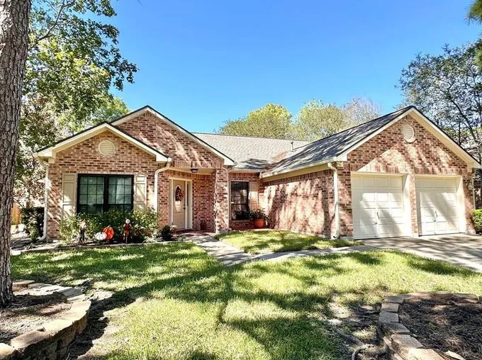 1019 Mabry Mill Rd, Houston, TX 77062 - MLS 58362583 for Sale