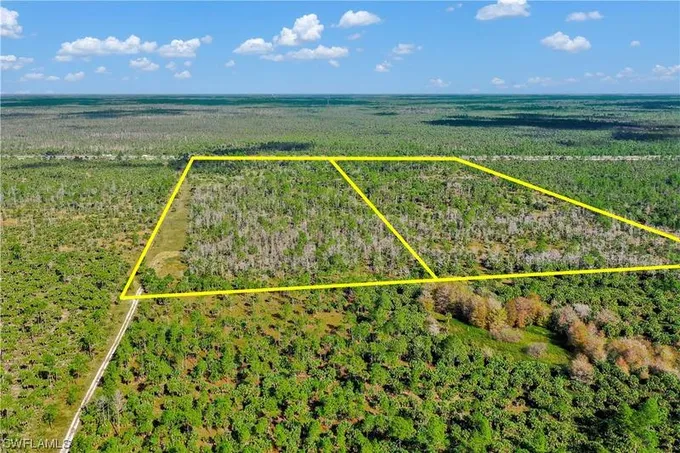 1375 54th Avenue Southeast, Naples, FL 34117 for Sale