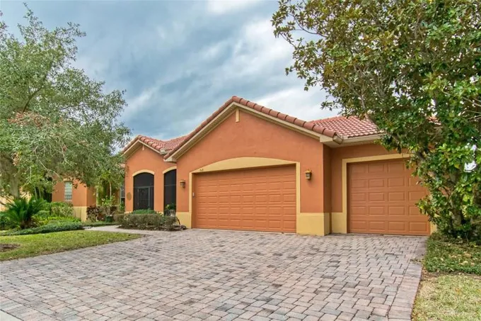 Poinciana, Polk County, FL Lakefront Property, Waterfront Property, House for sale Property ID: 418796290
