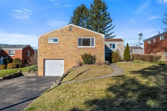 Brentwood, Allegheny County, PA House for sale Property ID: 418856377