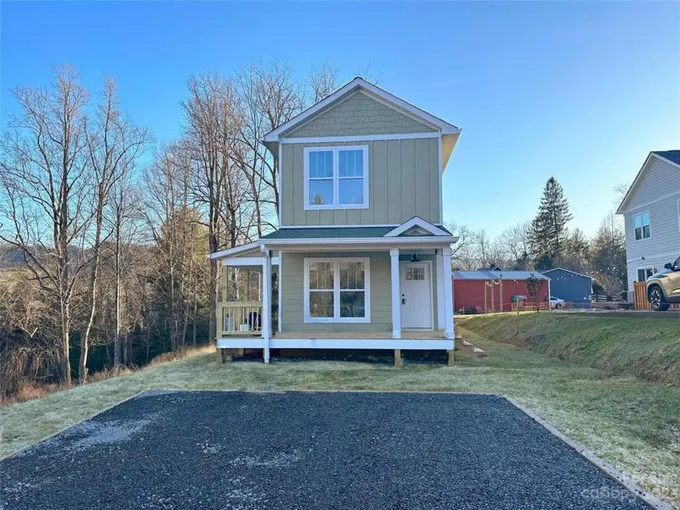 1003 PADGETT PL, Black Mountain, NC 28711 Single Family Residence For Sale  MLS# 4099930