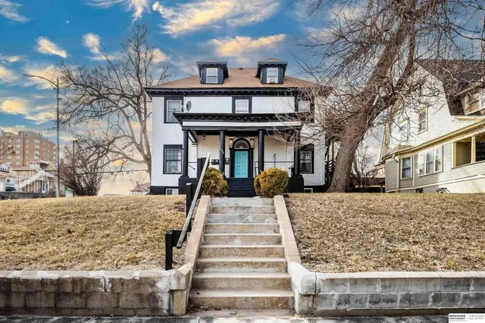 102 N 38TH AVE, Omaha, NE 68131 Multi Family For Sale  MLS# 22400175