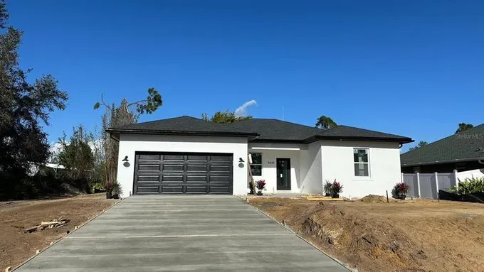 5434 Janus Avenue, North Port, FL 34288 for Sale